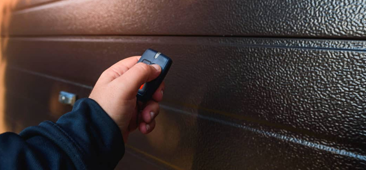 automatic door opener with remote control in Mount Pleasant